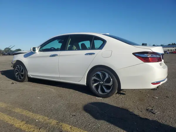 1HGCR3F86HA019743 2017 HONDA ACCORD - Image 2