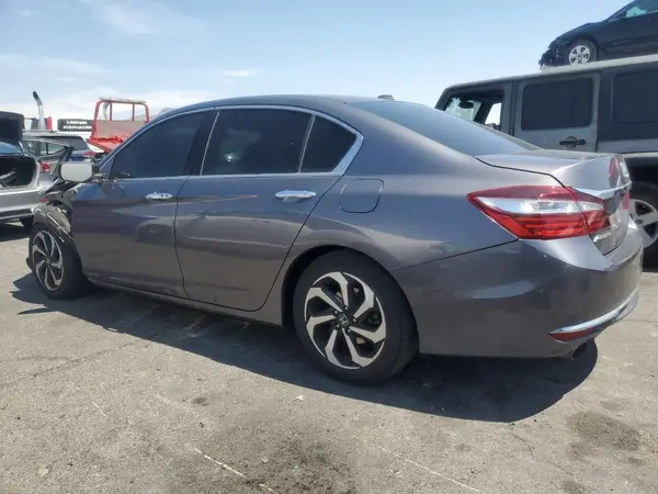 1HGCR3F86HA025333 2017 HONDA ACCORD - Image 2
