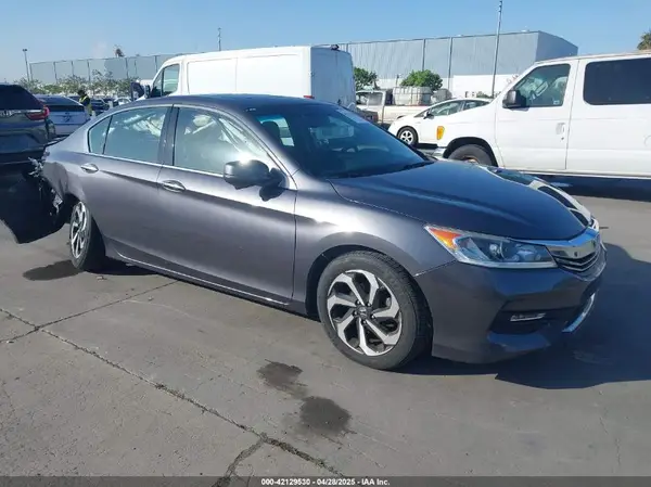 1HGCR3F86HA027535 2017 HONDA ACCORD - Image 1