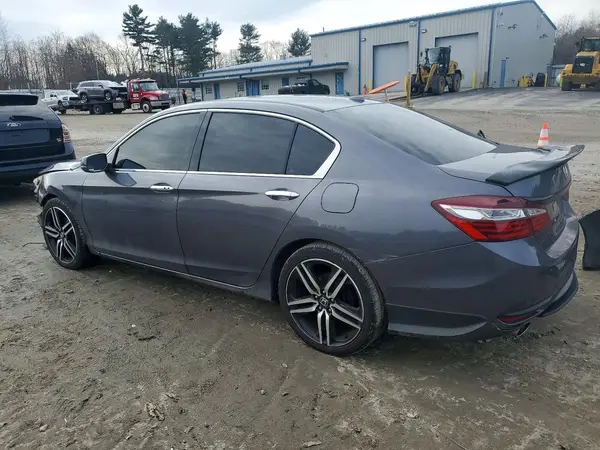 1HGCR3F86HA033903 2017 HONDA ACCORD - Image 2