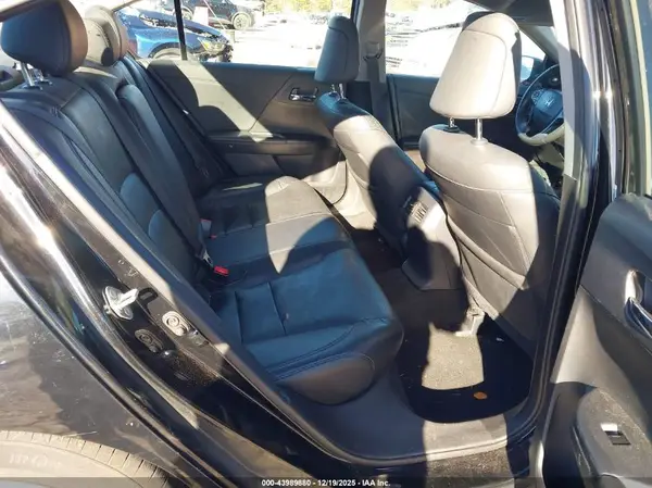 1HGCR3F86HA034176 2017 HONDA ACCORD - Image 8