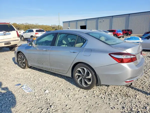 1HGCR3F86HA037269 2017 HONDA ACCORD - Image 2
