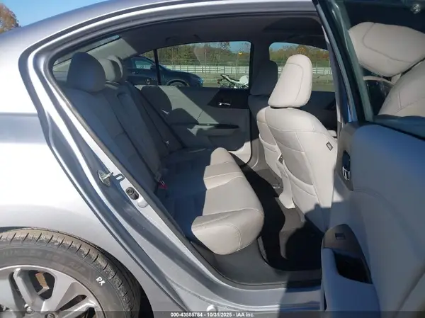 1HGCR3F86HA039166 2017 HONDA ACCORD - Image 8