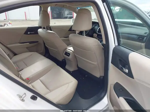 1HGCR3F86HA043119 2017 HONDA ACCORD - Image 8
