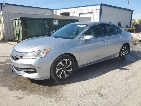 1HGCR3F86HA045663 2017 HONDA ACCORD - Image 1