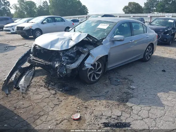 1HGCR3F86HA045758 2017 HONDA ACCORD - Image 2