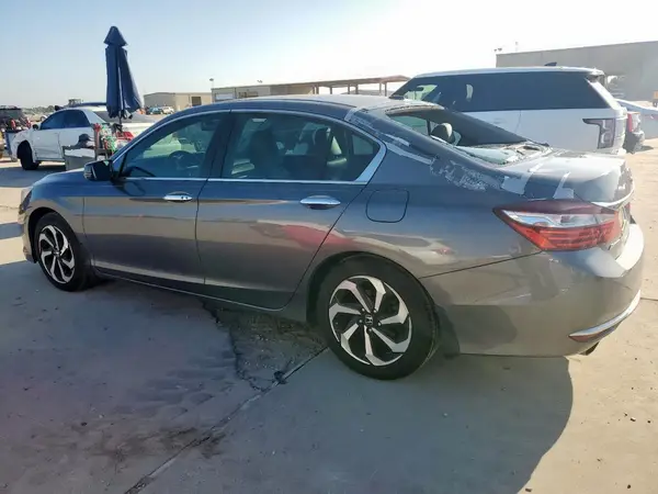 1HGCR3F87GA000259 2016 HONDA ACCORD - Image 2