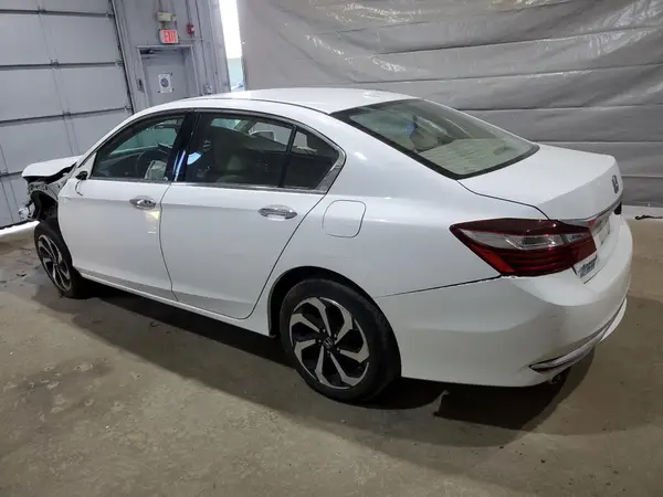 1HGCR3F87GA008782 2016 HONDA ACCORD - Image 2