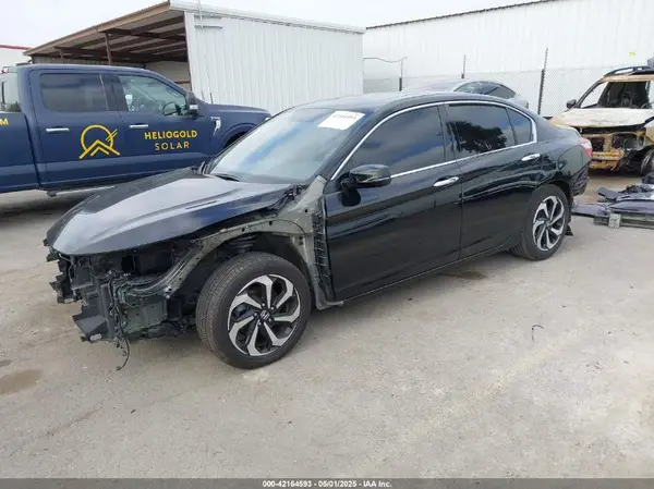 1HGCR3F87GA013528 2016 HONDA ACCORD - Image 2