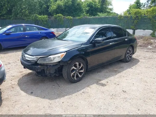 1HGCR3F87GA034704 2016 HONDA ACCORD - Image 2