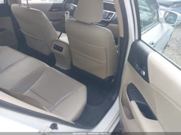 1HGCR3F87HA001008 2017 HONDA ACCORD - Image 8