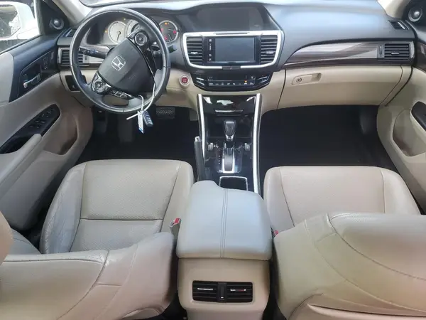 1HGCR3F87HA001672 2017 HONDA ACCORD - Image 8
