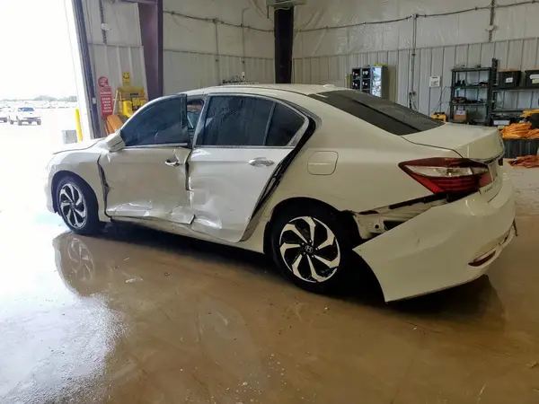 1HGCR3F87HA003048 2017 HONDA ACCORD - Image 2