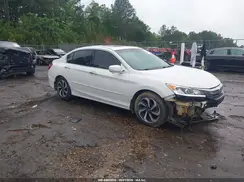 1HGCR3F87HA006015 2017 HONDA ACCORD