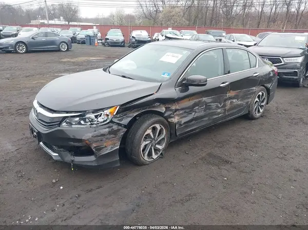 1HGCR3F87HA012042 2017 HONDA ACCORD - Image 2