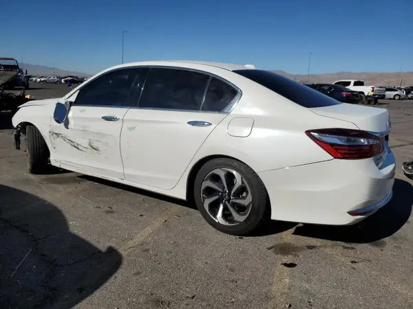 1HGCR3F87HA013109 2017 HONDA ACCORD - Image 2