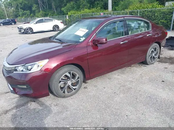 1HGCR3F87HA017290 2017 HONDA ACCORD - Image 2