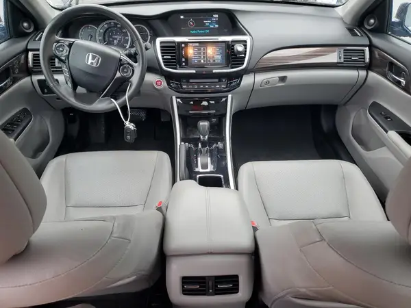 1HGCR3F87HA024126 2017 HONDA ACCORD - Image 8