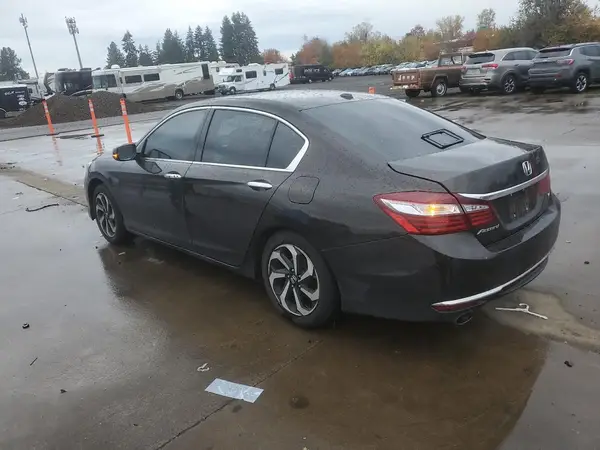 1HGCR3F87HA031688 2017 HONDA ACCORD - Image 2
