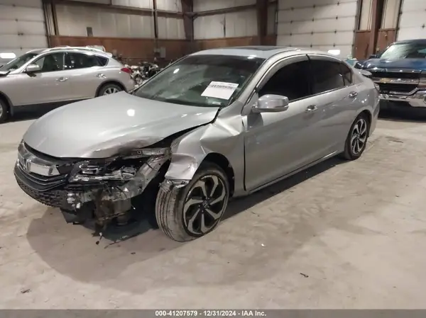 1HGCR3F87HA037670 2017 HONDA ACCORD - Image 2