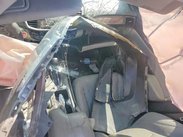 1HGCR3F87HA040679 2017 HONDA ACCORD - Image 8