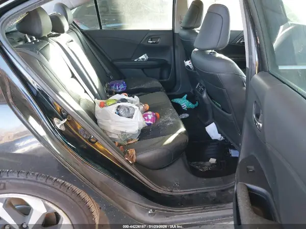 1HGCR3F88GA001081 2016 HONDA ACCORD - Image 8