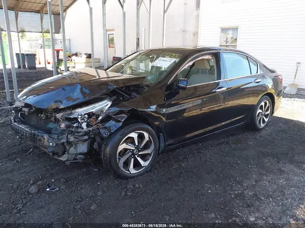1HGCR3F88GA003798 2016 HONDA ACCORD - Image 2