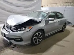 1HGCR3F88GA030628 2016 HONDA ACCORD
