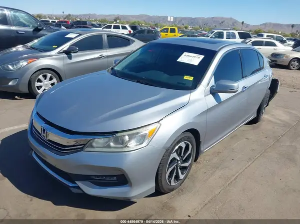 1HGCR3F88GA033237 2016 HONDA ACCORD - Image 2