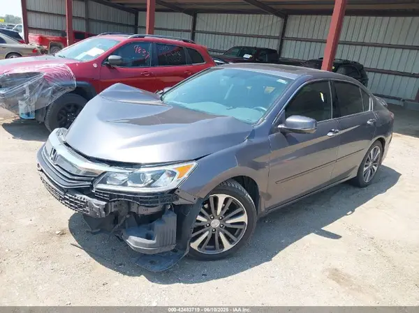 1HGCR3F88HA001177 2017 HONDA ACCORD - Image 2