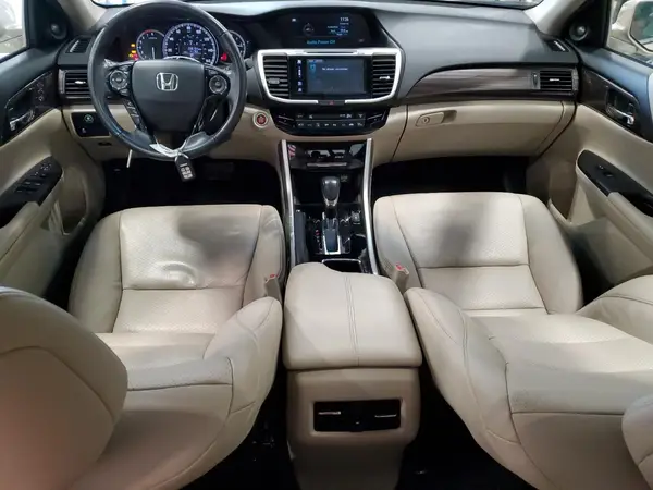1HGCR3F88HA013717 2017 HONDA ACCORD - Image 8