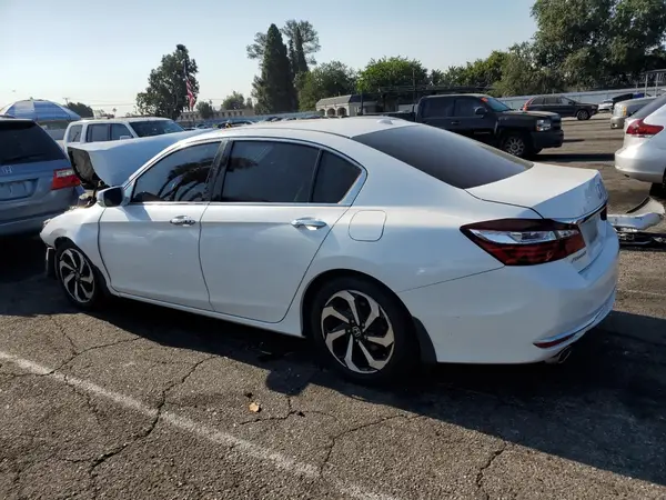 1HGCR3F88HA017850 2017 HONDA ACCORD - Image 2