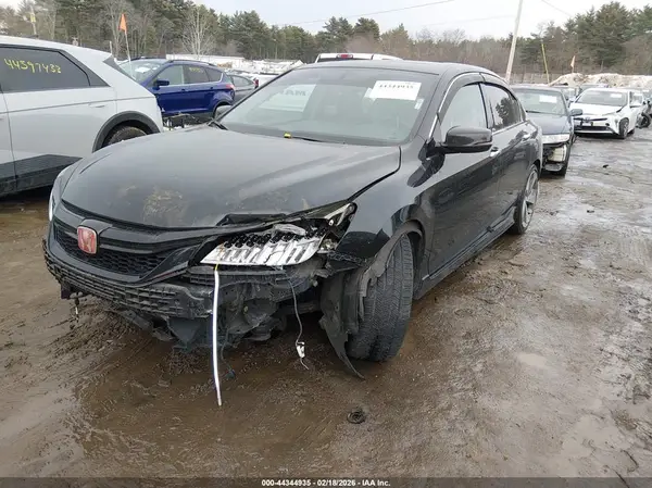 1HGCR3F88HA021851 2017 HONDA ACCORD - Image 2