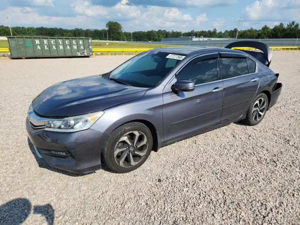 1HGCR3F88HA025608 2017 HONDA ACCORD - Image 1