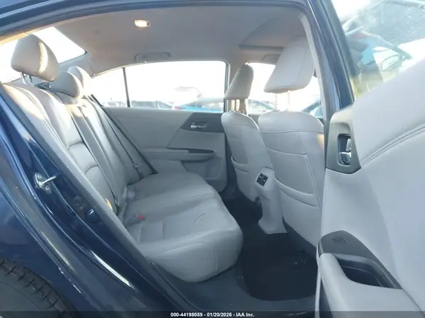 1HGCR3F88HA038570 2017 HONDA ACCORD - Image 8