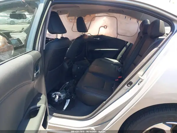 1HGCR3F88HA039685 2017 HONDA ACCORD - Image 8