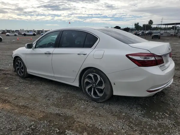 1HGCR3F89GA000456 2016 HONDA ACCORD - Image 2