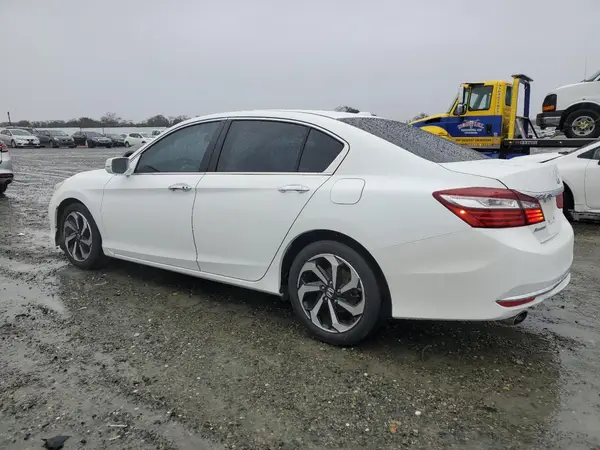 1HGCR3F89GA000506 2016 HONDA ACCORD - Image 2