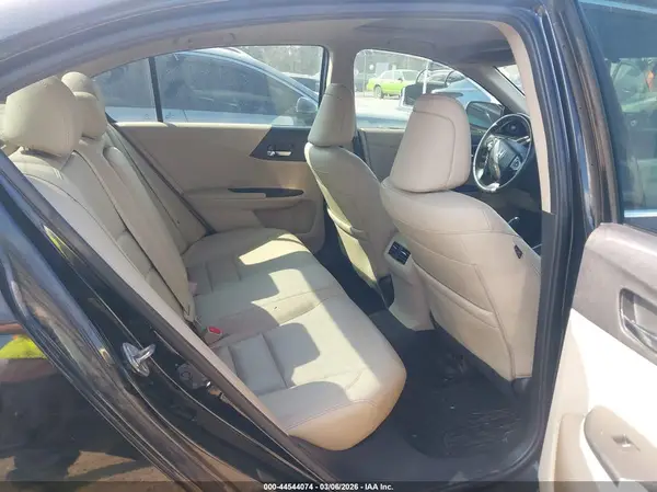 1HGCR3F89GA000943 2016 HONDA ACCORD - Image 8
