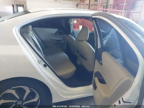 1HGCR3F89GA005236 2016 HONDA ACCORD - Image 8