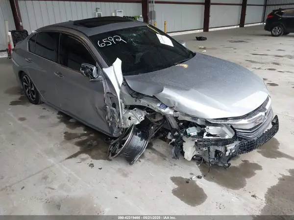 1HGCR3F89GA016592 2016 HONDA ACCORD - Image 1