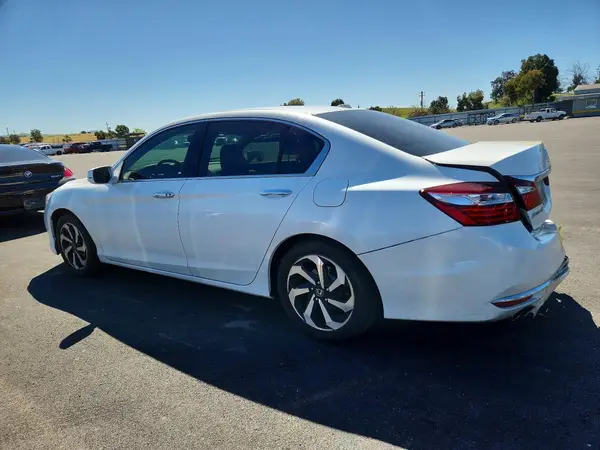 1HGCR3F89GA016835 2016 HONDA ACCORD - Image 2