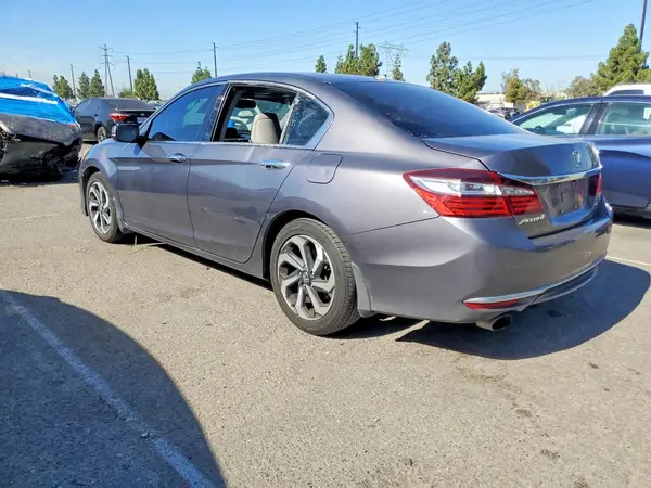 1HGCR3F89GA030511 2016 HONDA ACCORD - Image 2