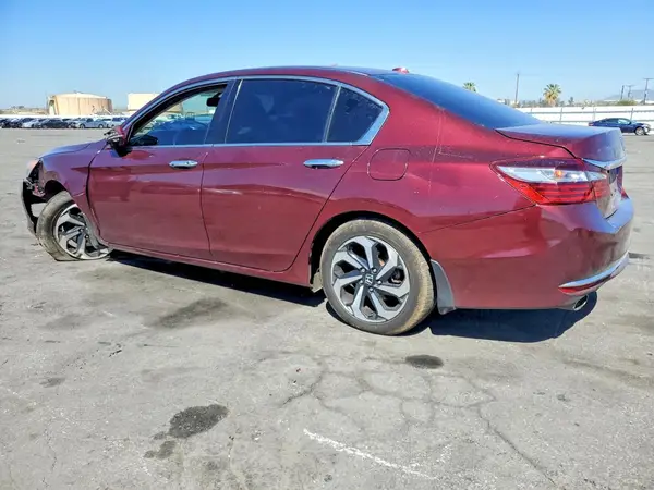 1HGCR3F89HA005920 2017 HONDA ACCORD - Image 2