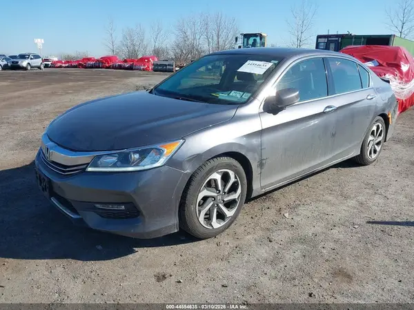 1HGCR3F89HA014553 2017 HONDA ACCORD - Image 2