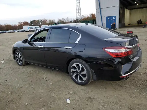 1HGCR3F89HA017145 2017 HONDA ACCORD - Image 2