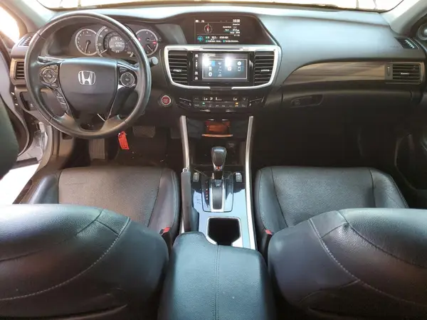 1HGCR3F89HA035256 2017 HONDA ACCORD - Image 8