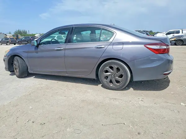 1HGCR3F8XGA001910 2016 HONDA ACCORD - Image 2