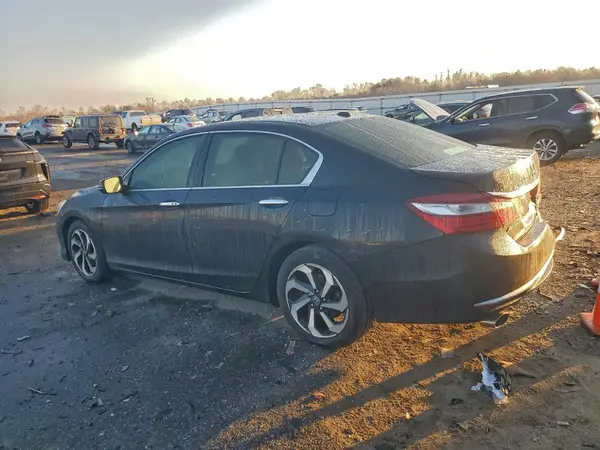 1HGCR3F8XGA005830 2016 HONDA ACCORD - Image 2