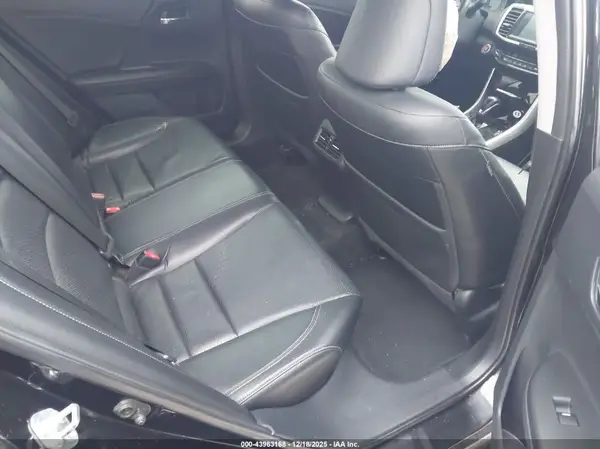 1HGCR3F8XGA006847 2016 HONDA ACCORD - Image 8